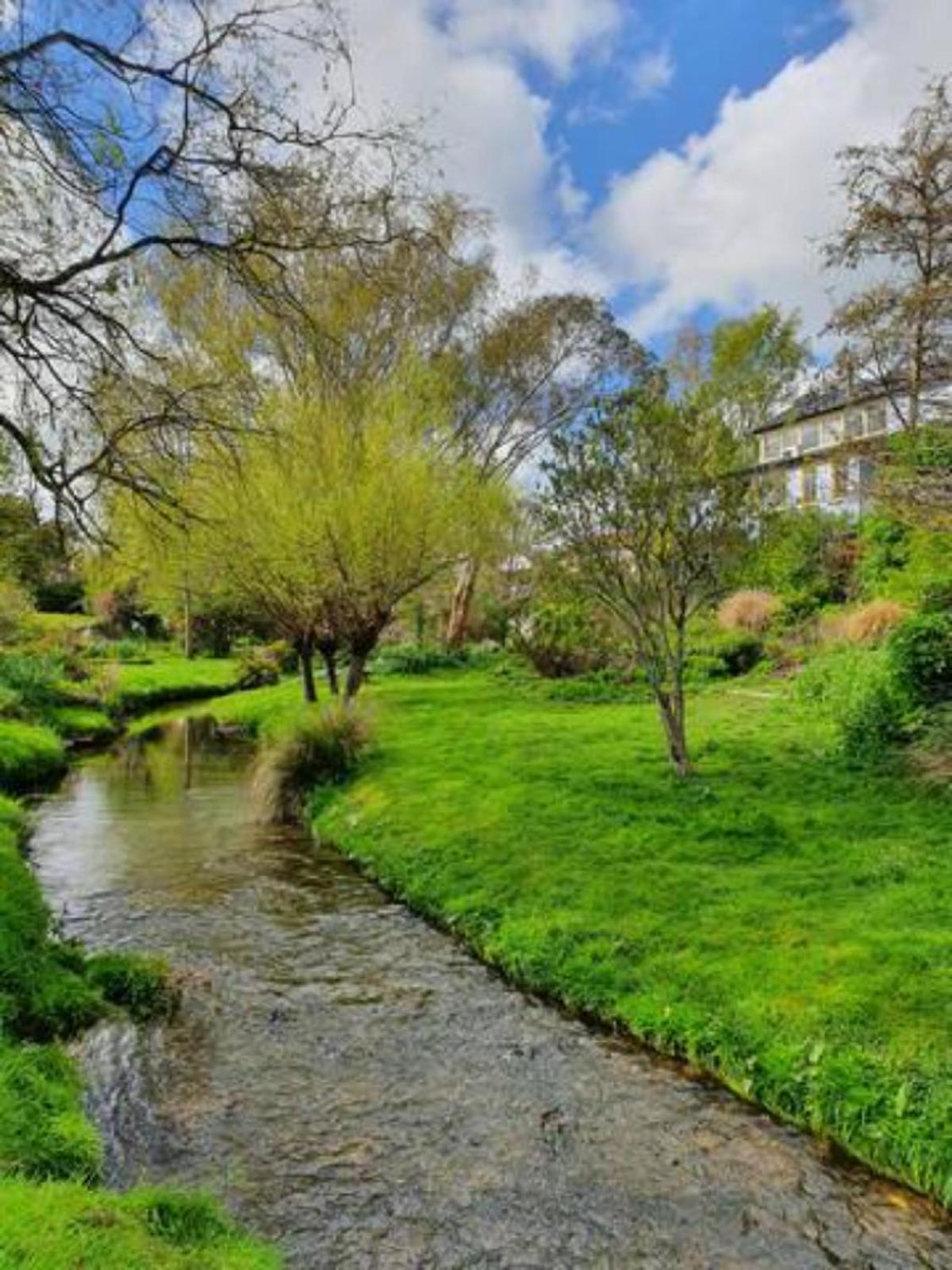 Wandering Trout - Gourmet Stays Mole Creek Exteriör bild