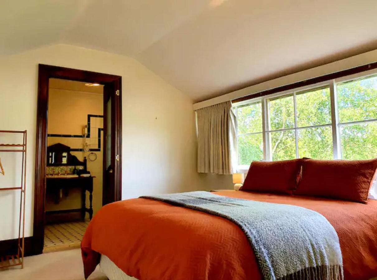 Wandering Trout - Gourmet Stays Mole Creek Exteriör bild