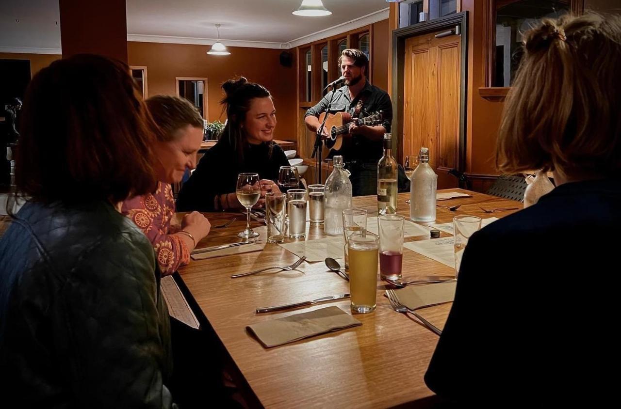 Wandering Trout - Gourmet Stays Mole Creek Exteriör bild